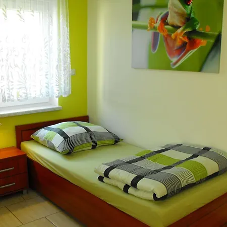 Konukevi Froschprinz 3*