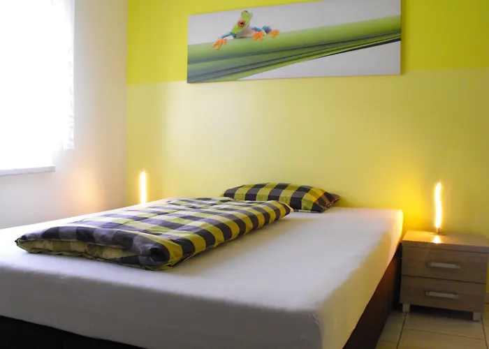 Πανσιόν Froschprinz 3*